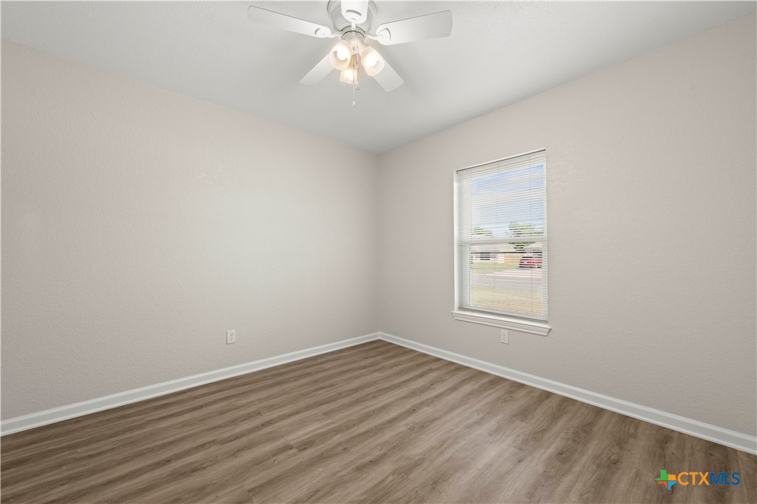 4502 Glennwood Drive Property Photo 21