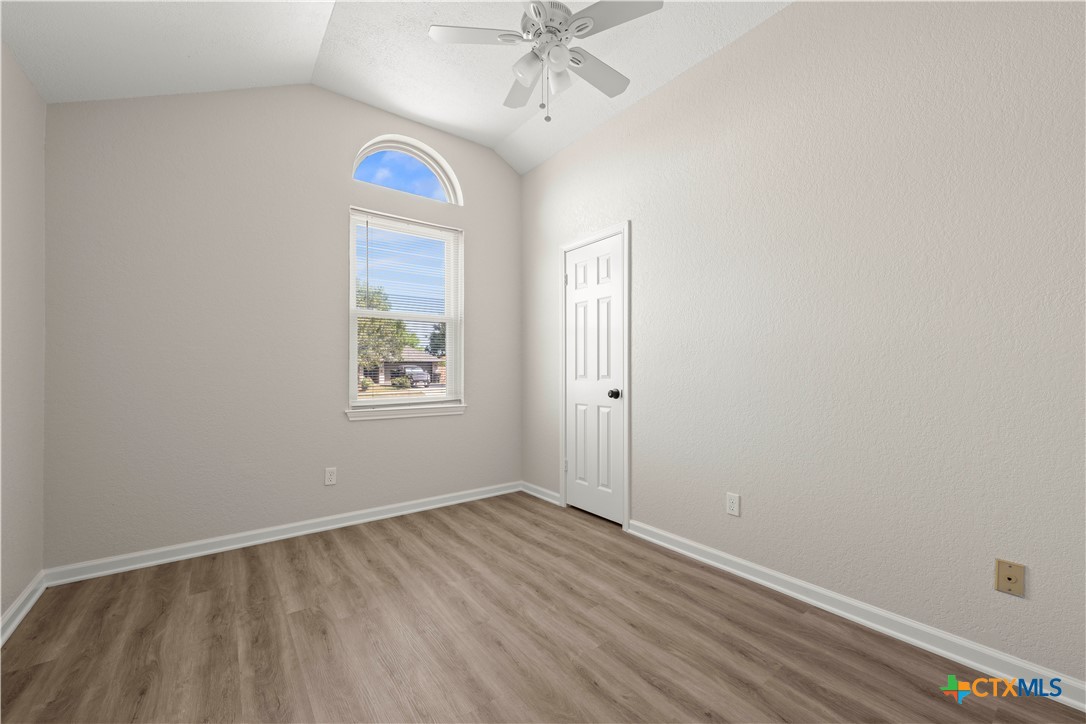 4502 Glennwood Drive Property Photo 23