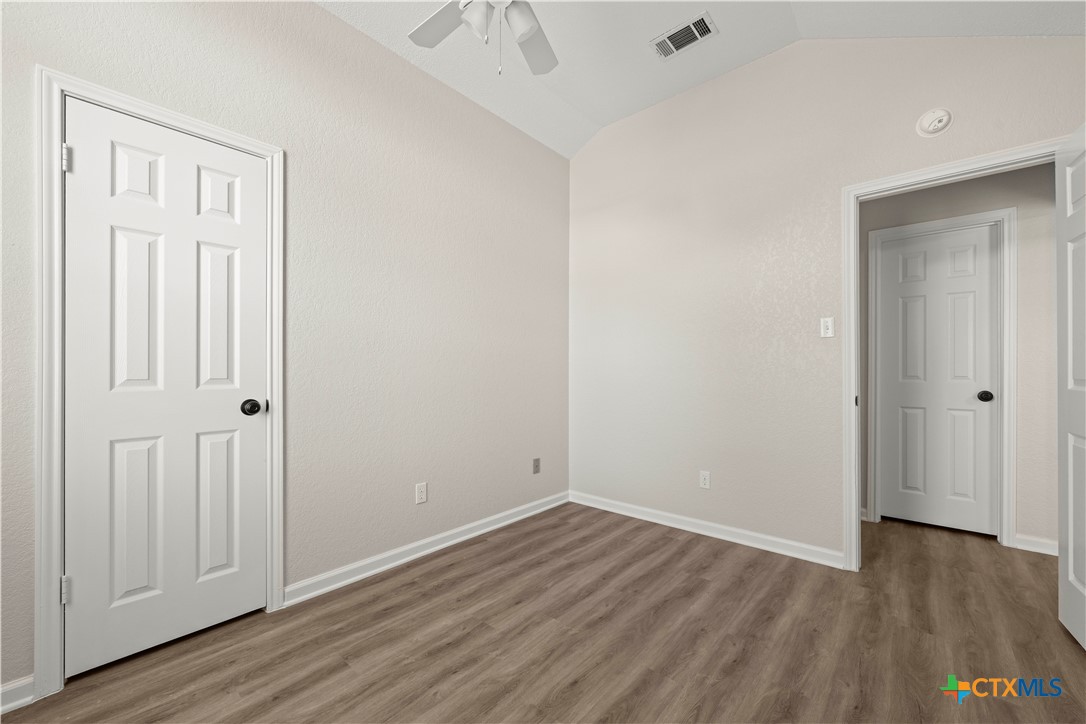 4502 Glennwood Drive Property Photo 24