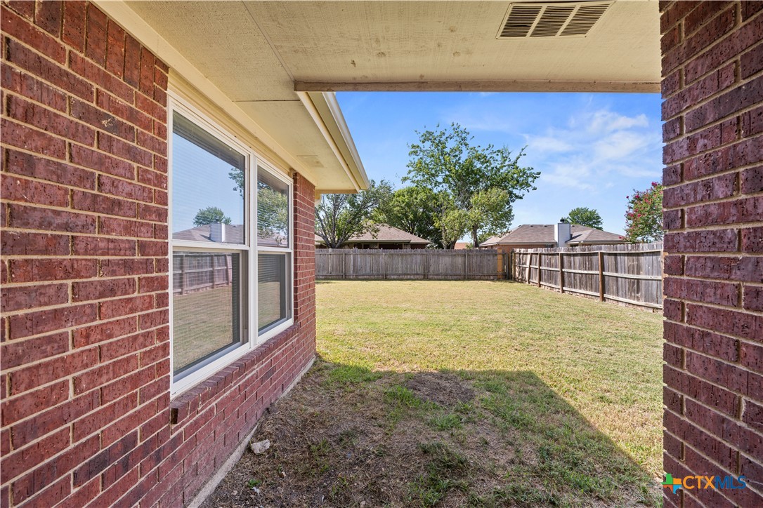 4502 Glennwood Drive Property Photo 27