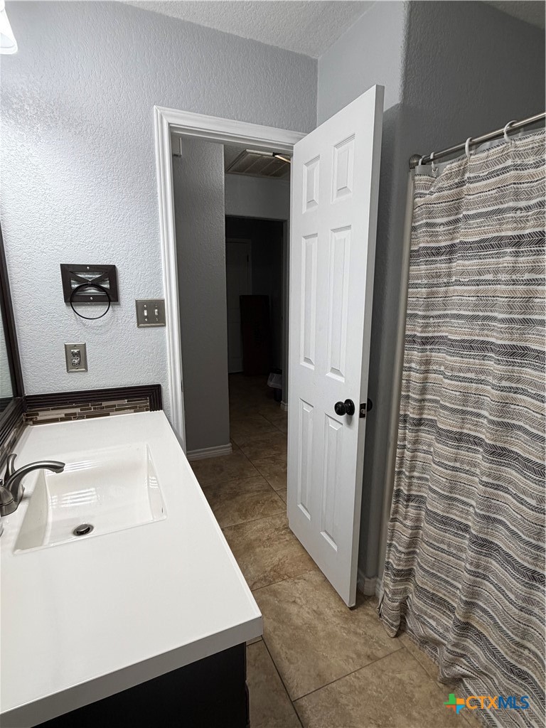 484 Cordova Loop Property Photo 14