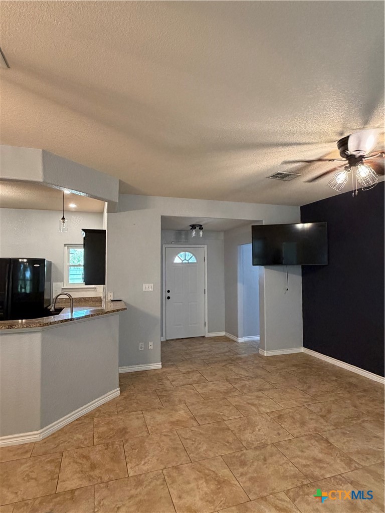 484 Cordova Loop Property Photo 21