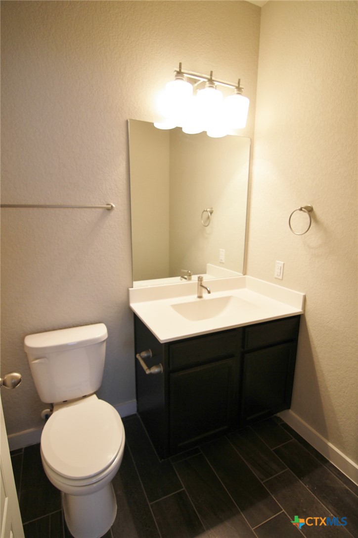 502 Creekside Forest Property Photo 9