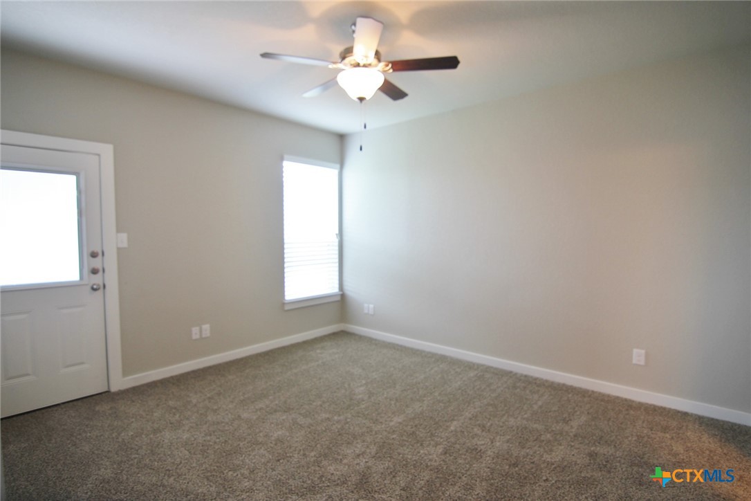 502 Creekside Forest Property Photo 11