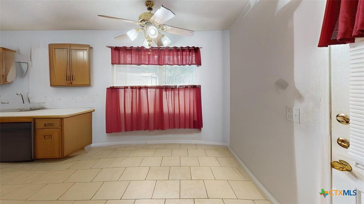 3302 Southhill Drive Property Photo 13