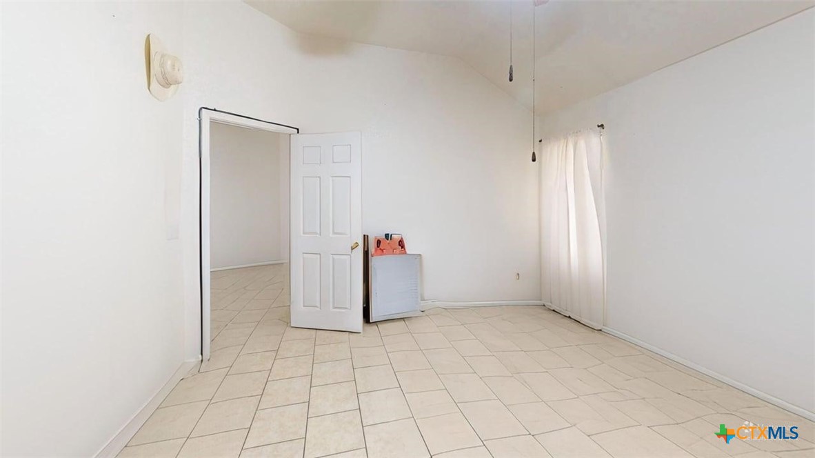 3302 Southhill Drive Property Photo 18