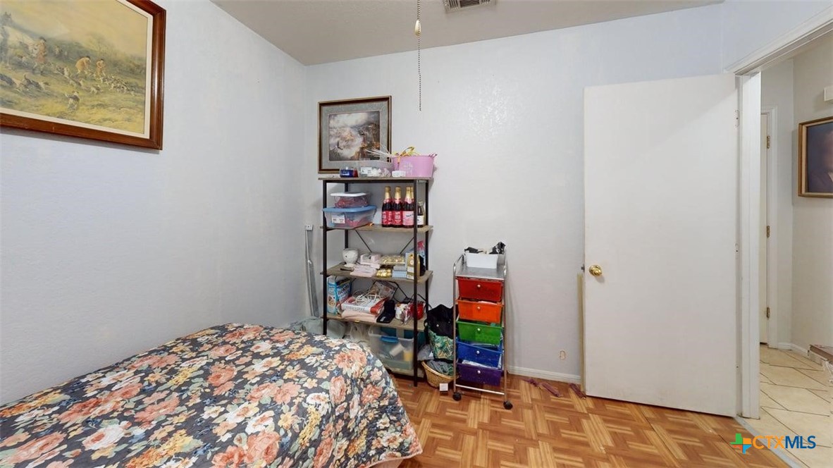 3302 Southhill Drive Property Photo 29