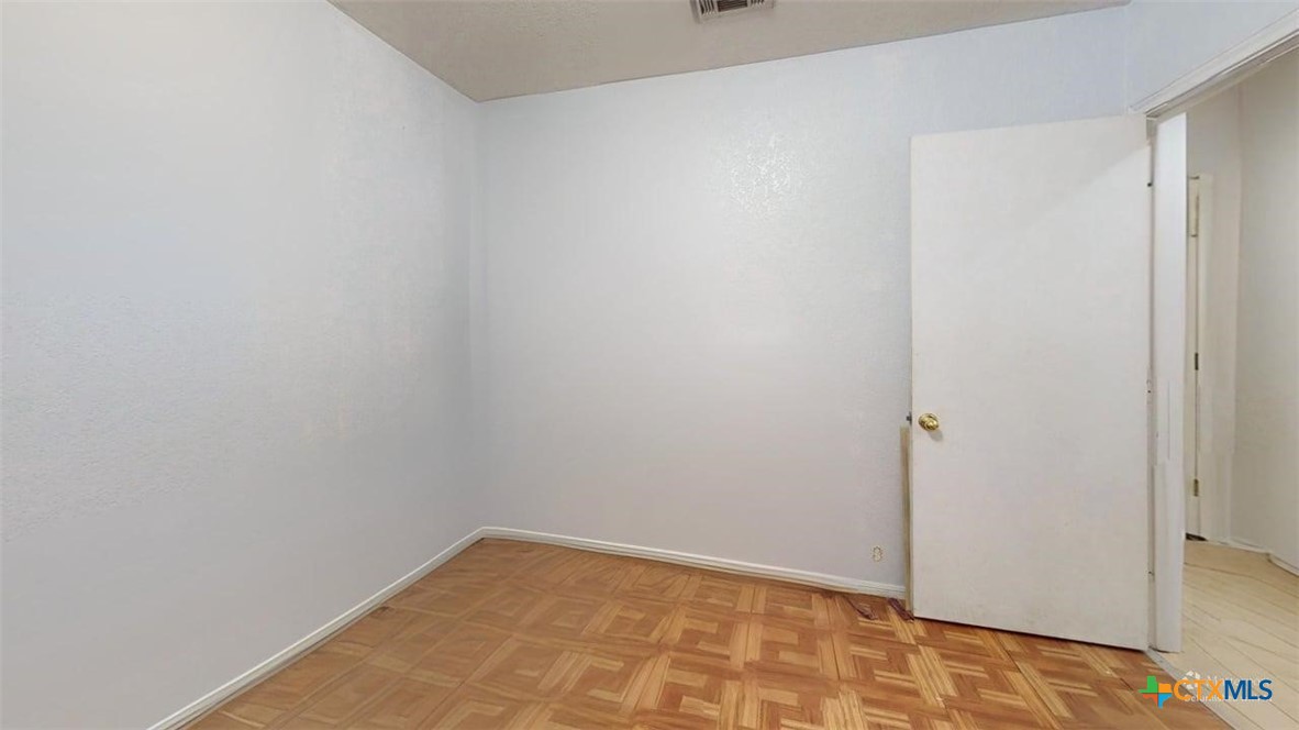 3302 Southhill Drive Property Photo 31
