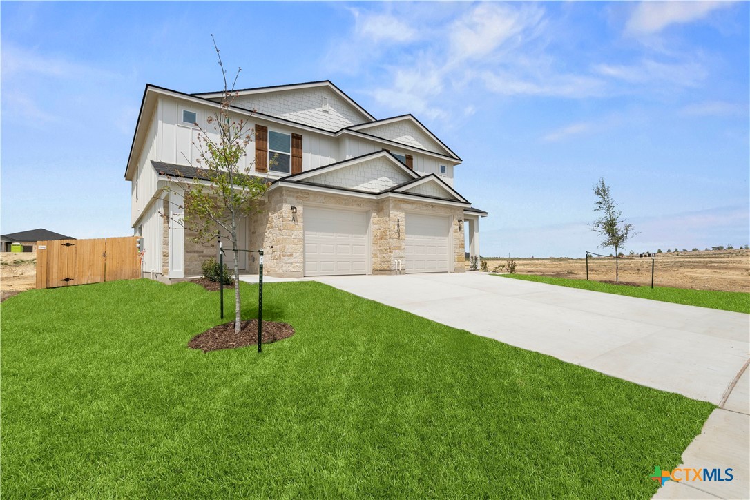 3900 Sugar Hackberry Trail Property Photo 2