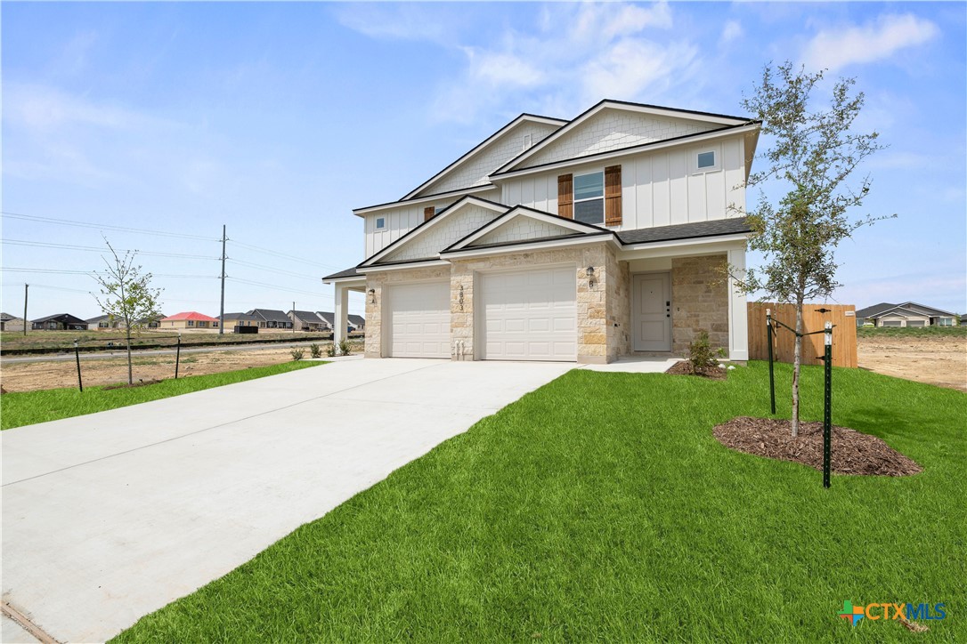 3900 Sugar Hackberry Trail Property Photo 3