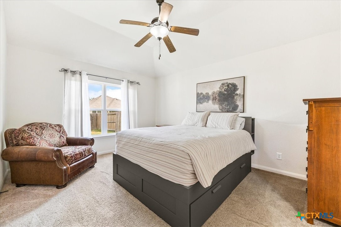 330 Callalily Property Photo 19