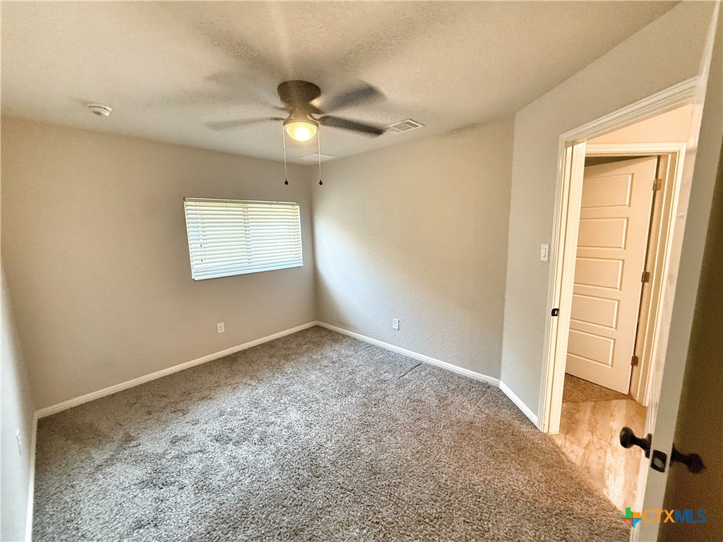 8819 Straight Oaks Property Photo 23