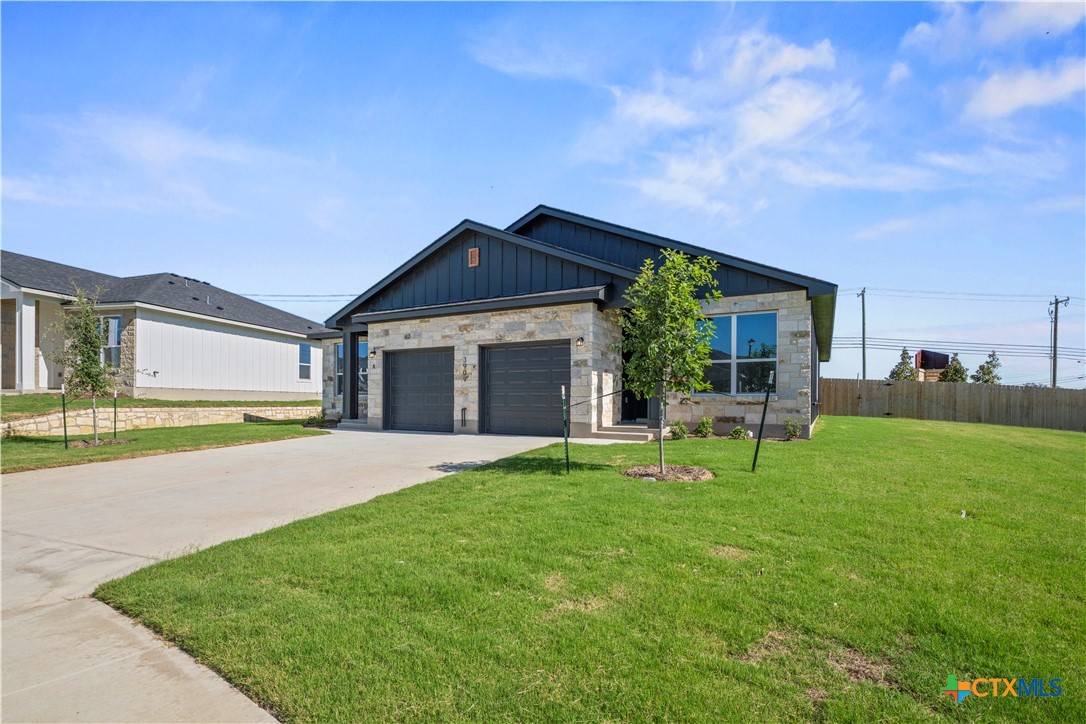 3804 Sugar Hackberry Trail Property Photo 3