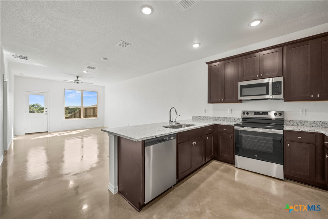 3804 Sugar Hackberry Trail Property Photo 7