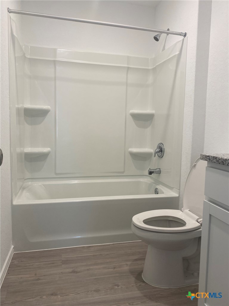 7102 Satellite Way Property Photo 3