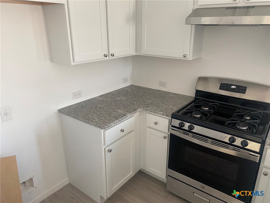7102 Satellite Way Property Photo 10