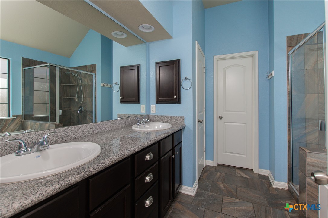 3505 Castleton Drive Property Photo 16