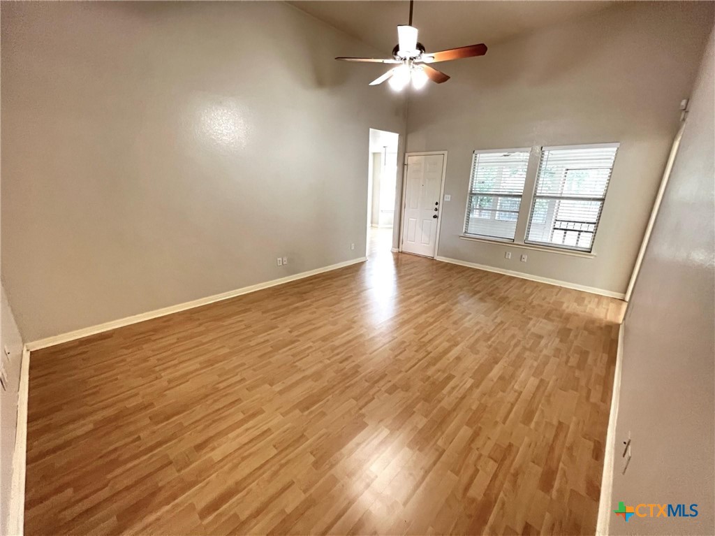 803 Sable Trail Ct Property Photo 2