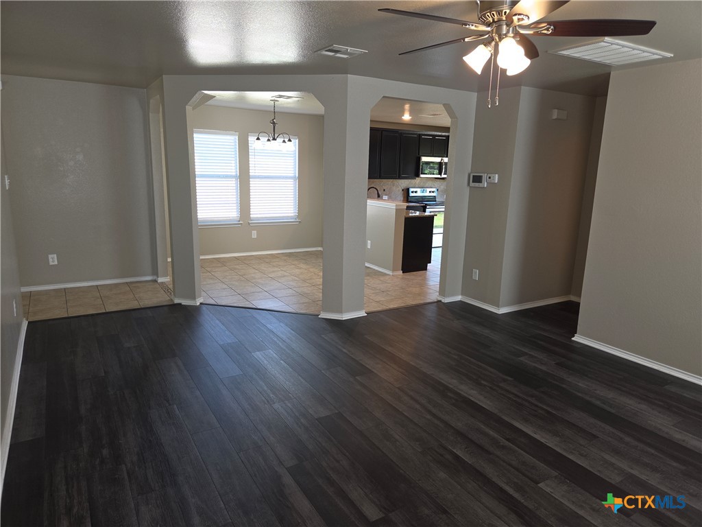 124 Durant Drive Property Photo 3