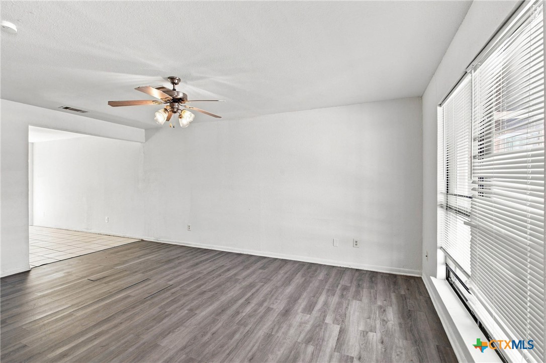 3410 Victoria Circle C Property Photo 7