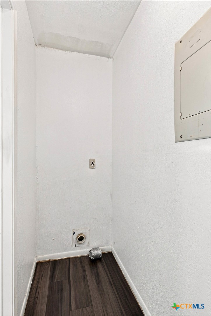 3410 Victoria Circle C Property Photo 12