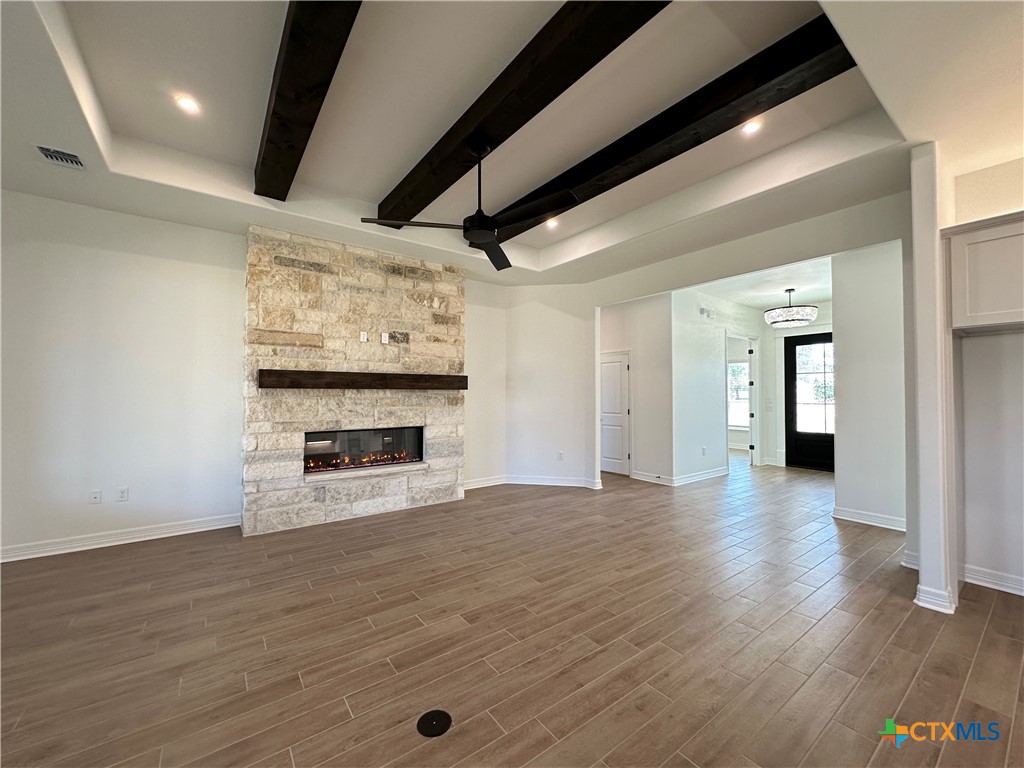 800 Eagle Heights Drive Property Photo 10
