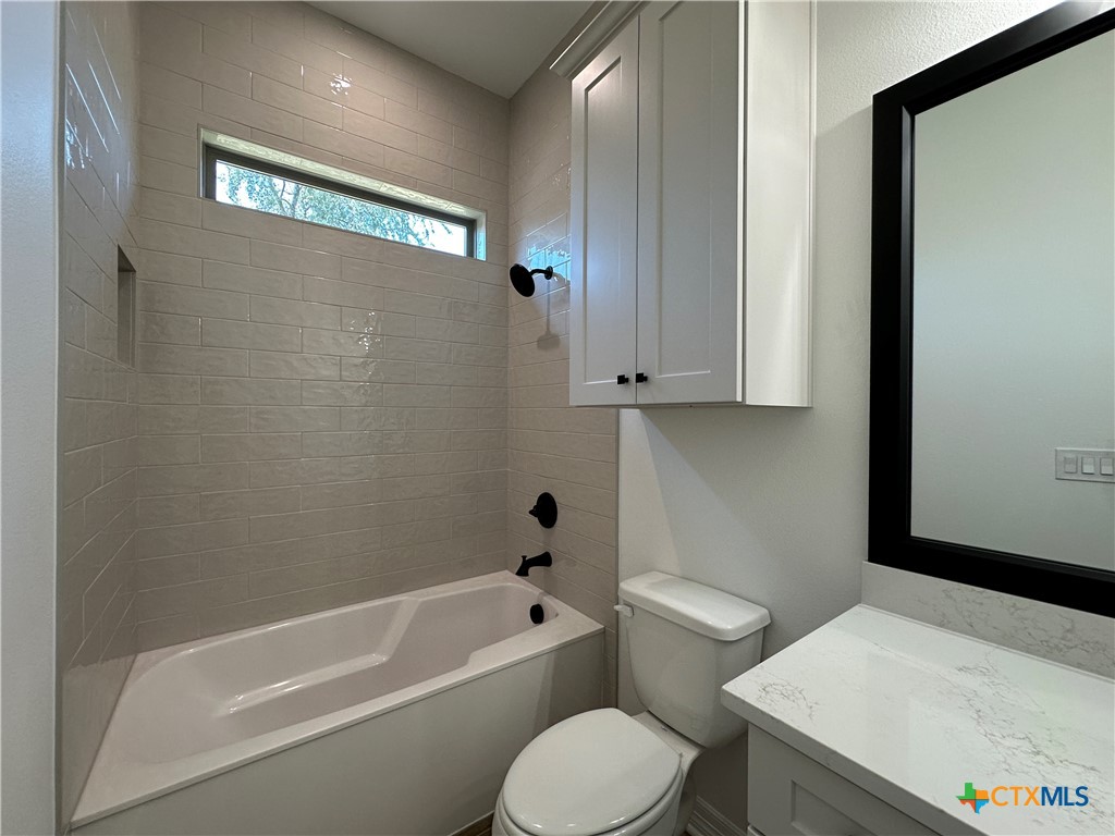 800 Eagle Heights Drive Property Photo 25