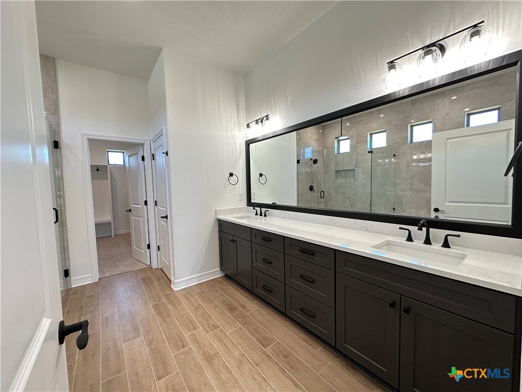 800 Eagle Heights Drive Property Photo 32