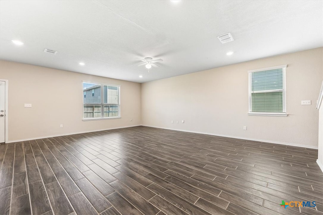 2521 Ayers Drive Property Photo 8