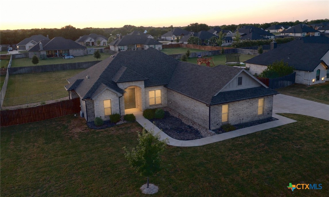 211 Sand Flat Lane Property Photo 1