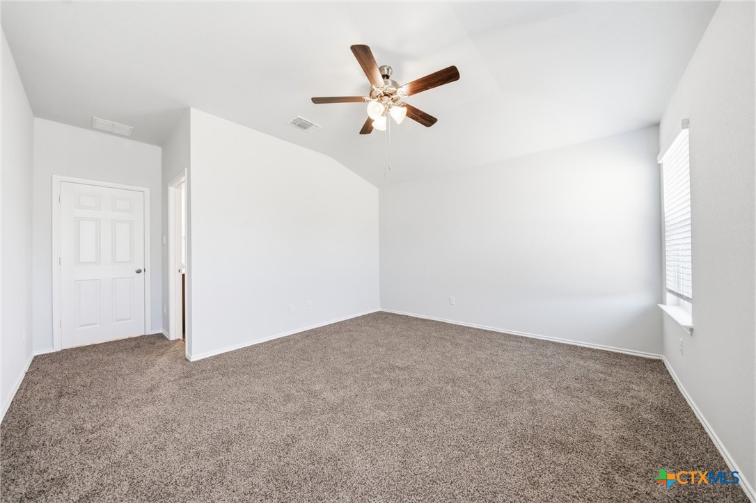 1916 Deodar Drive Property Photo 24