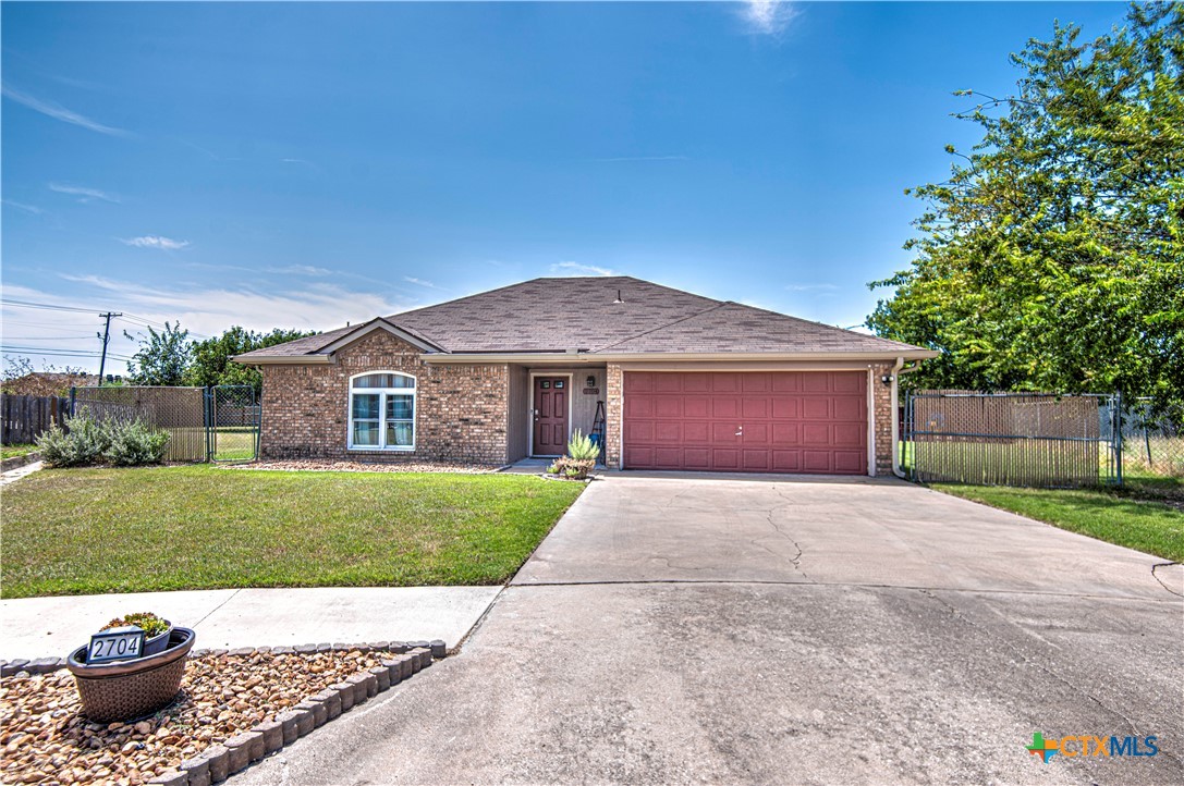 2704 Poage Circle Property Photo 1