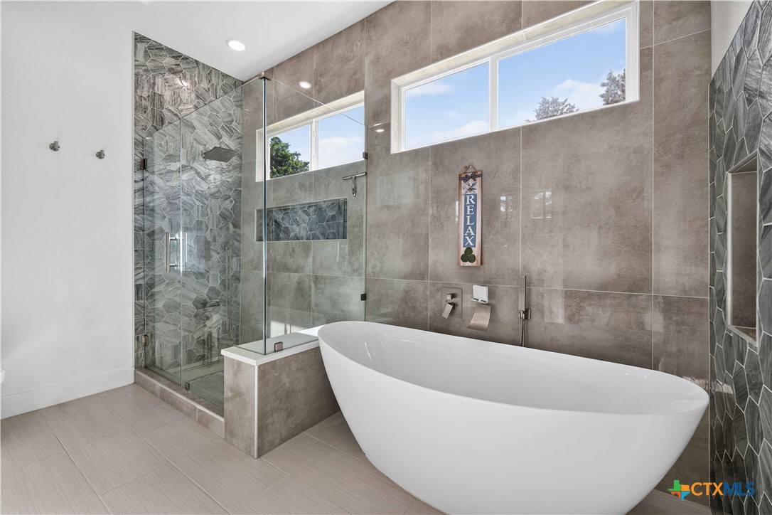 123 Zacate Street Property Photo 16