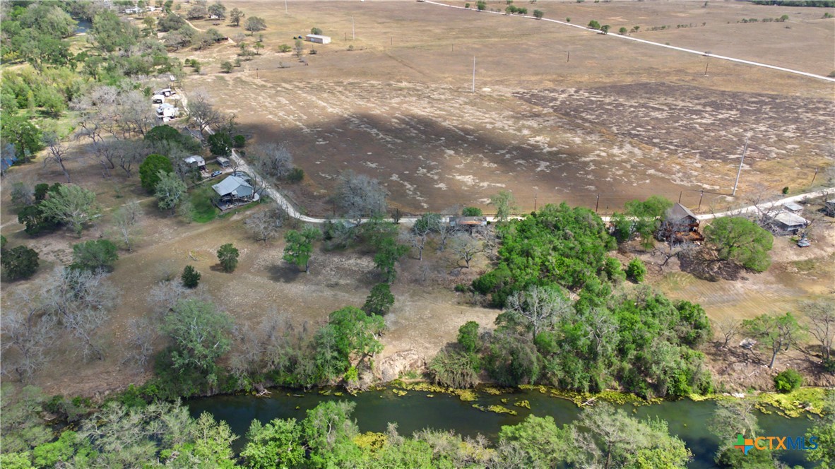 1250 Darst Creek Lane Property Photo 8