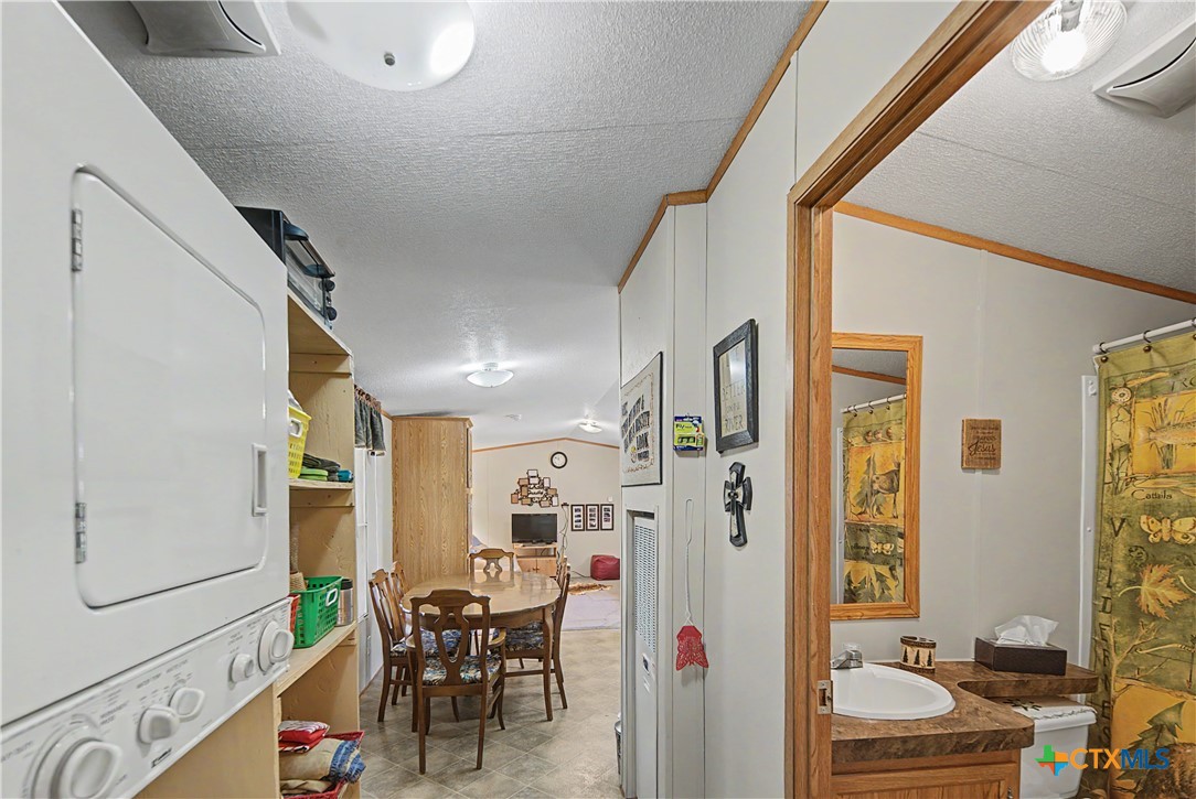 1250 Darst Creek Lane Property Photo 18