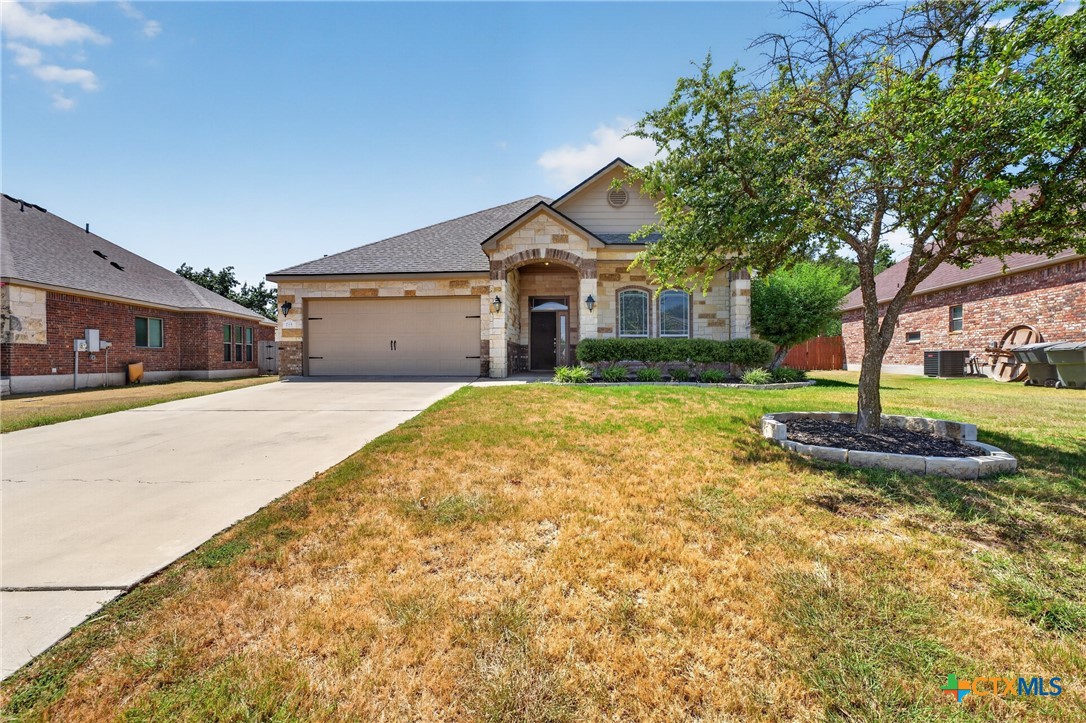 274 Chering Drive Property Photo