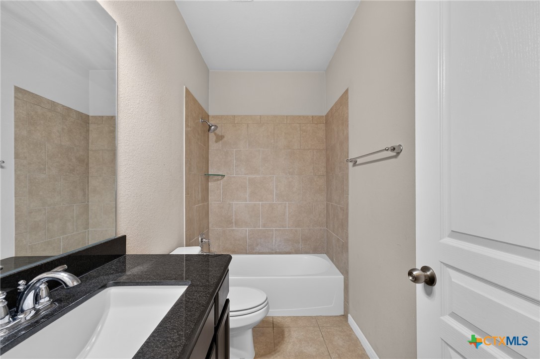 274 Chering Drive Property Photo 28
