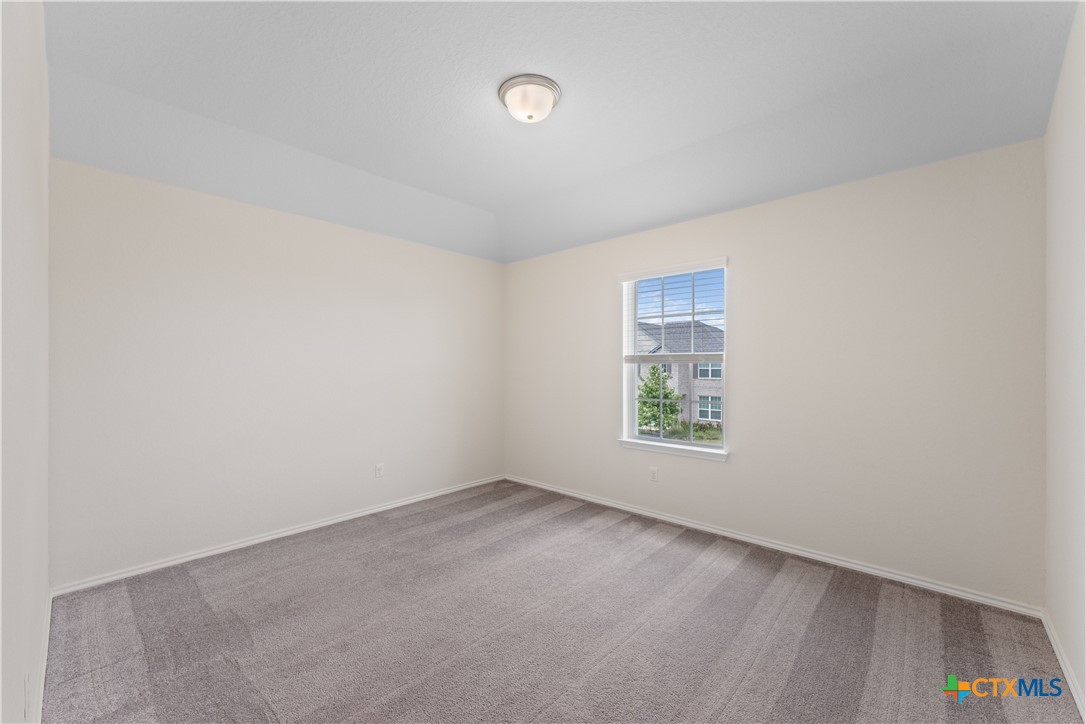 942 Blue Violet Property Photo 37