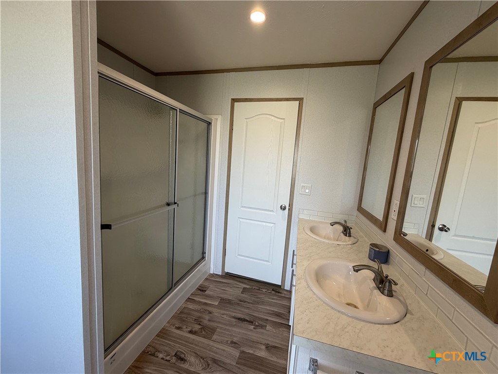 387 Adcock Road Property Photo 34