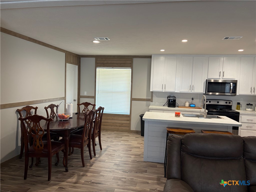 387 Adcock Road Property Photo 44