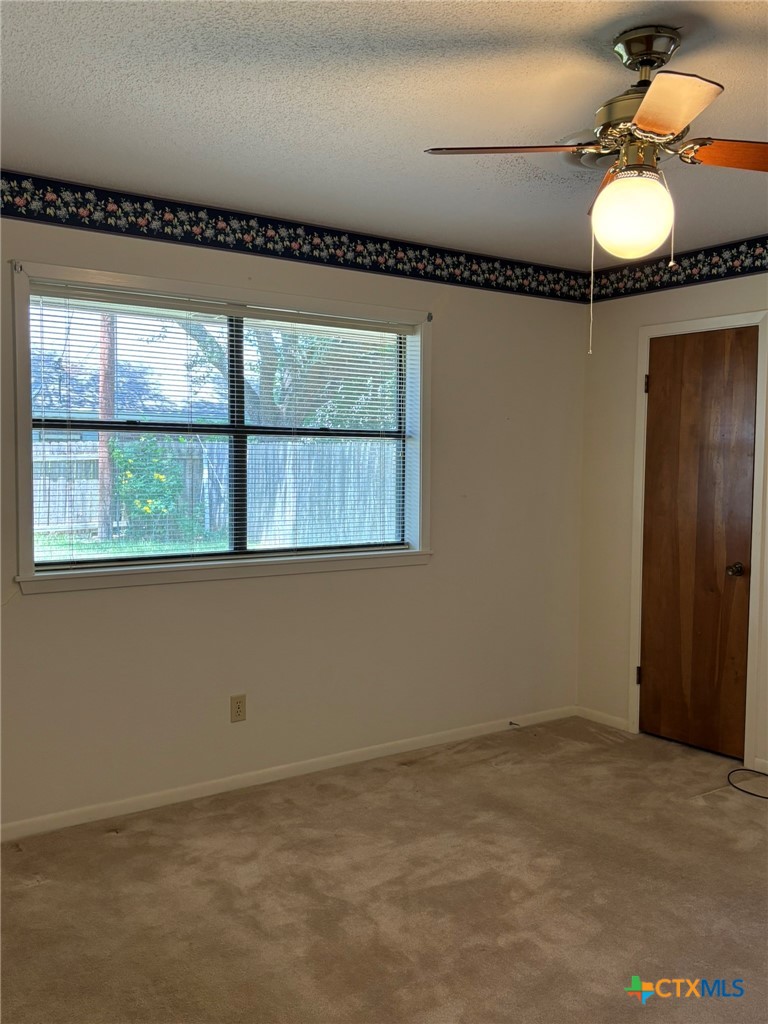 417 Ivanhoe Drive Property Photo 9
