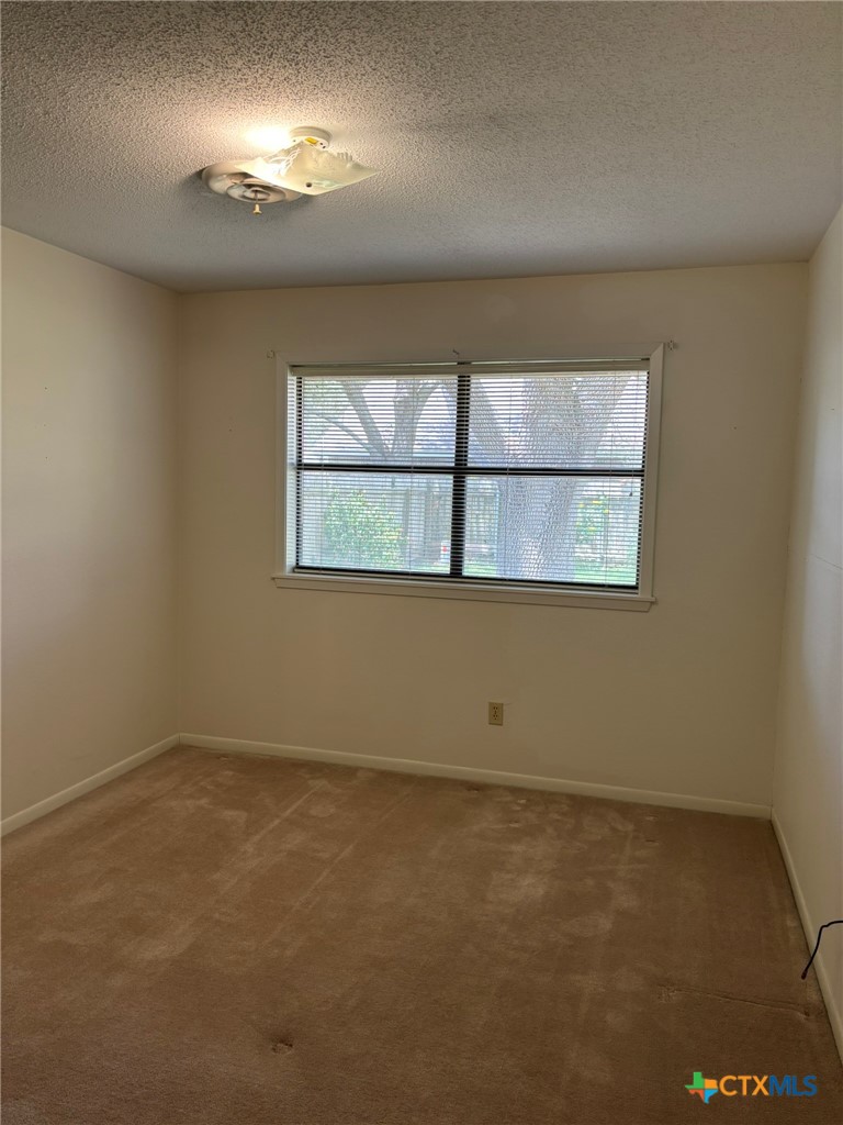 417 Ivanhoe Drive Property Photo 16