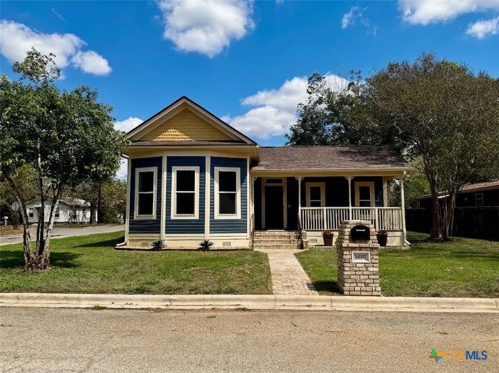 1430 N Hamilton Street Property Photo 1