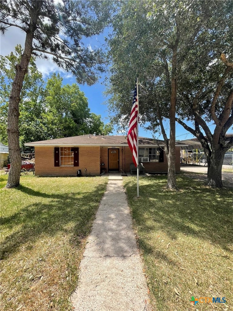 399 Pecan Street Property Photo 1