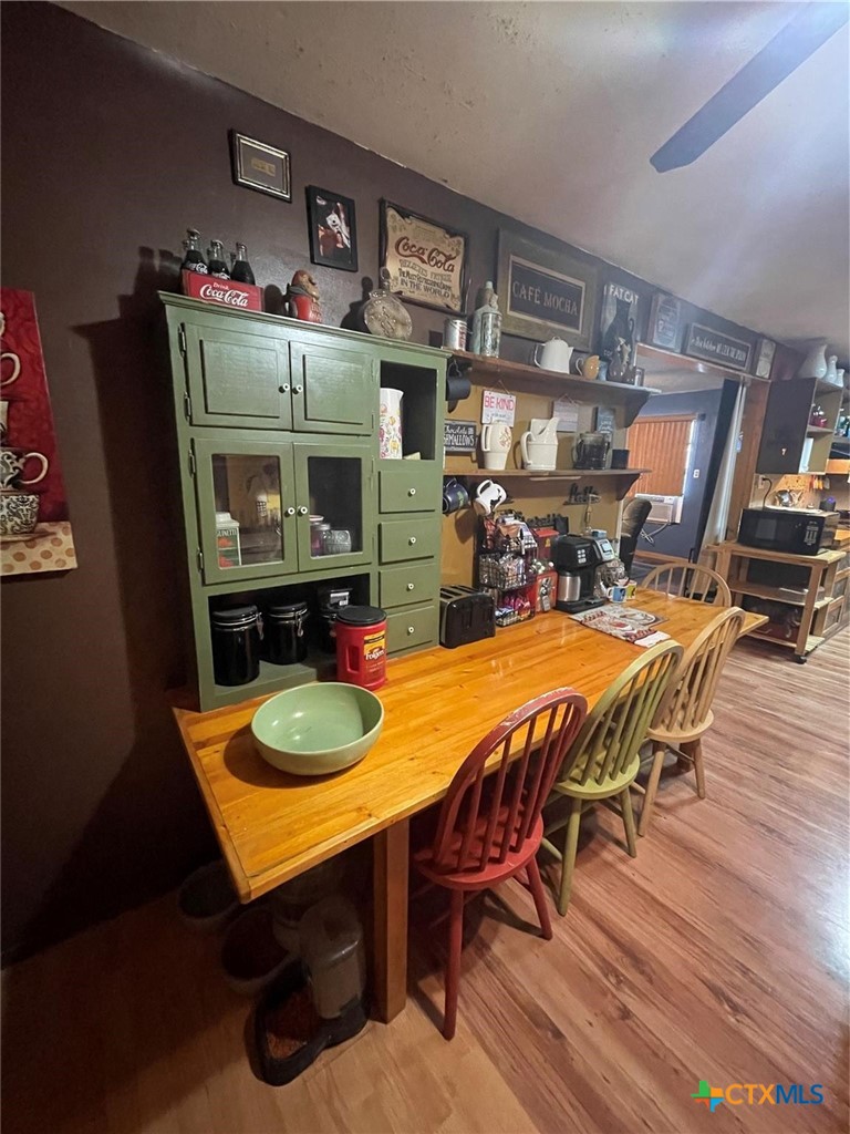 399 Pecan Street Property Photo 14