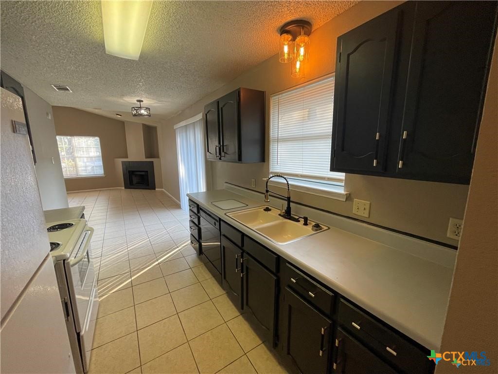 3605 Trotwood Trail Property Photo 9