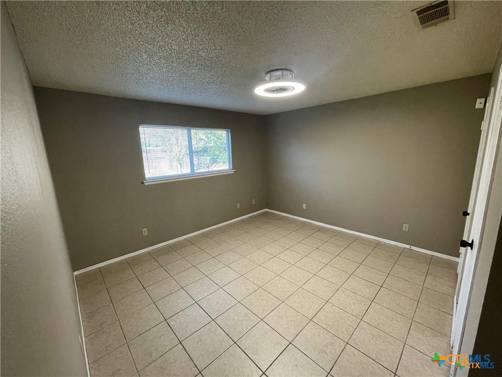 3605 Trotwood Trail Property Photo 16