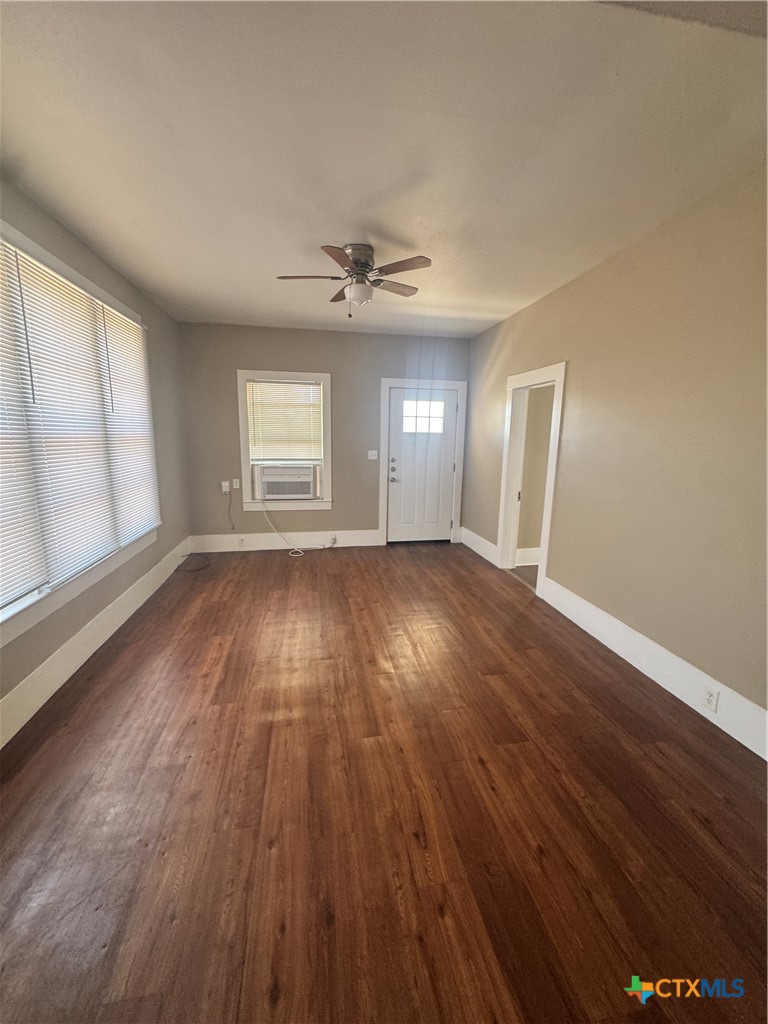4711 N Main Street Property Photo 5