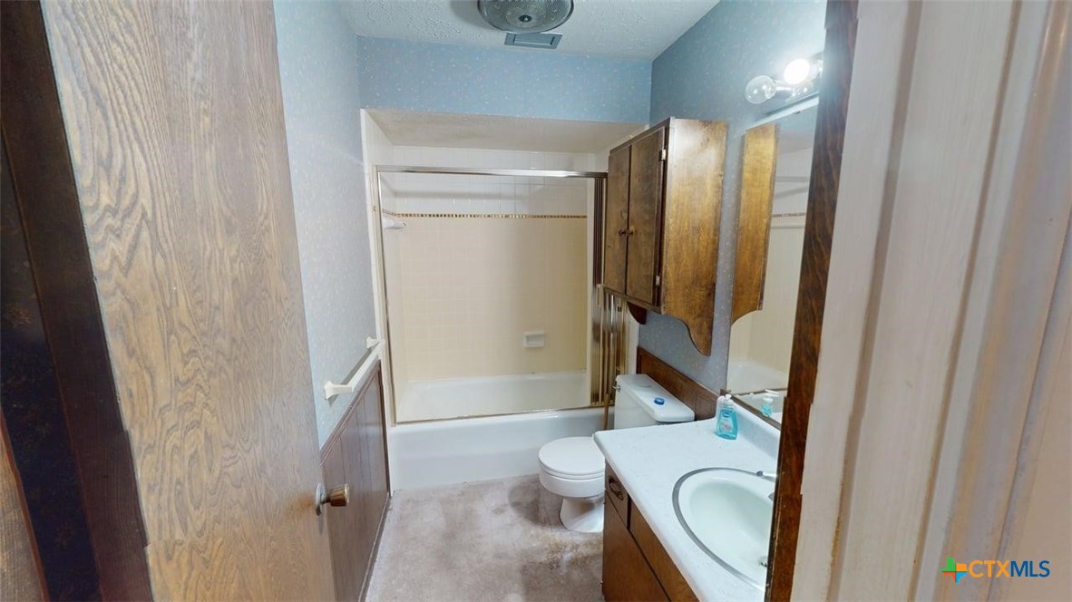 608 W Mustang Lane Property Photo 21