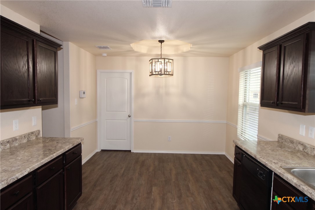 608 Rowdy Drive Property Photo 4